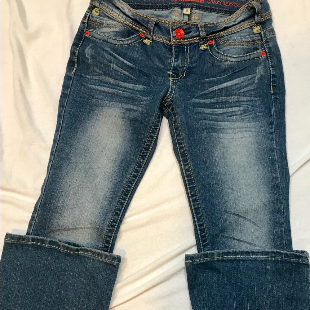 Dollhouse Jeans 👖!!!